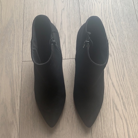 H&M faux suede booties size 40 - Picture 1 of 7
